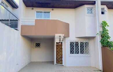 Imagem: A casa em condomínio possui 3 Dormitórios, 2 Banheiros, 2