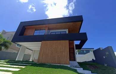 Imagem: A casa em condomínio possui 5 Dormitórios, 5 Banheiros, 4