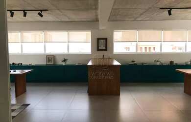 Imagem: O depósito possui 167m² de Área e está localizado em Centro