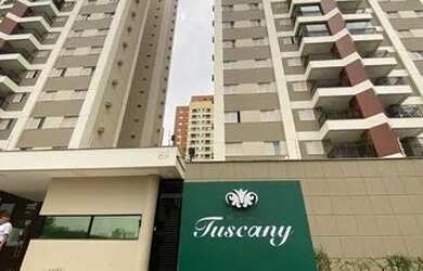 Imagem: O apartamento possui 3 Dormitórios, 1 Banheiro, 2 Vagas na