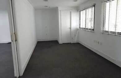 Imagem 5: Conjunto, 121 m² - venda por R$ 1.579.760,00 ou aluguel por R$ 12.526,92/mês...