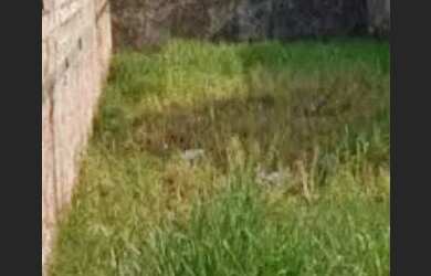 Imagem: O terreno possui 96m² de Área e está localizado em Simões