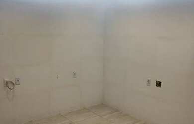 Imagem: A casa possui 2 Dormitórios, 2 Banheiros e está localizado