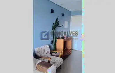 Imagem: O apartamento possui 2 Dormitórios, 2 Banheiros, 2 Vagas na