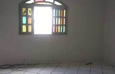 Imagem 4: Aluga se casa 750,00