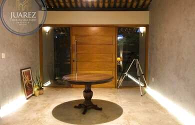 Imagem: A casa em condomínio possui 3 Dormitórios, 5 Banheiros, 2