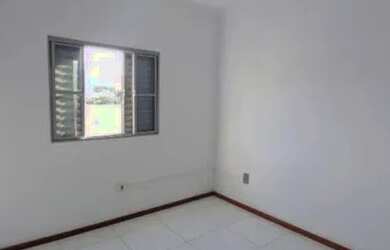 Imagem 8: VENDO APARTAMENTO TÉRREO Parque Industrial 3 dormitórios sendo uma suíte...