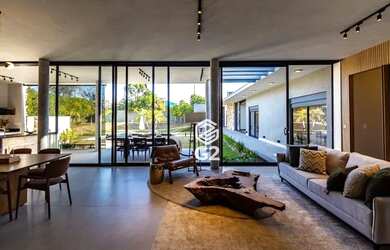 Imagem 7: Casa à Venda no Condomínio Helvetia Country com Escritório e Piscina,...