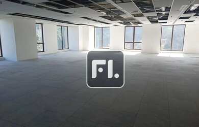 Imagem: O depósito possui 5 Vagas na garagem, 212m² de Área e está