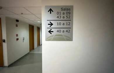 Imagem: O depósito possui 1 Vaga na garagem, 25m² de Área e está