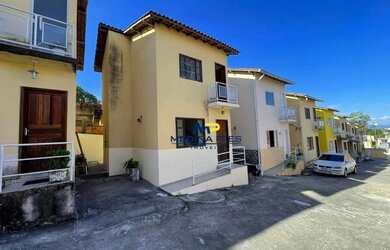 Imagem: A casa possui 2 Dormitórios, 1 Banheiro, 2 Vagas na garagem