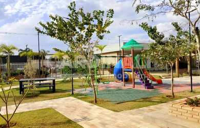 Imagem 14: Apartamento com excelente localização, próximo a supermercados e comércio