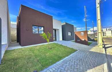 Imagem: A casa em condomínio à venda possui 3 Dormitórios, 2 Banheiros