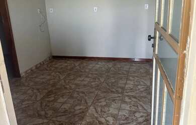 Imagem 4: Vende se casa. Varanda, 2 Vagas na garageme2 Dormitórios