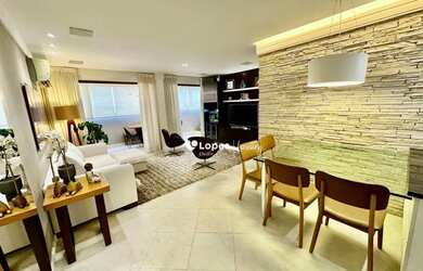 Imagem: O apartamento possui 2 Dormitórios, 2 Banheiros, 2 Vagas na