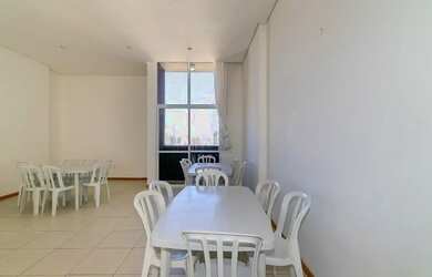 Imagem 3: Apartamento dois quartos com duas vagas de garagem edifício Central Park Curitiba-PR