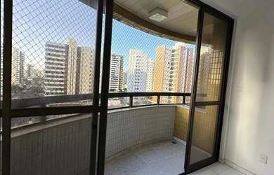 Imagem: O apartamento possui 4 Dormitórios, 4 Banheiros, 2 Vagas na