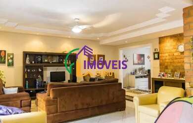 Imagem: A casa possui 3 Dormitórios, 5 Banheiros, 5 Vagas na garagem