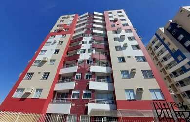 Imagem: O apartamento possui 2 Dormitórios, 2 Banheiros, 2 Vagas na