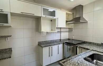 Imagem: O apartamento possui 3 Dormitórios, 2 Banheiros, 2 Vagas na