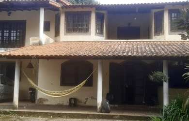 Imagem: A casa possui 5 Dormitórios, 5 Banheiros e está localizado