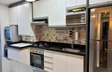 Imagem 2: Apartamento para venda tem 67 metros quadrados com 2 quartos em Centro...