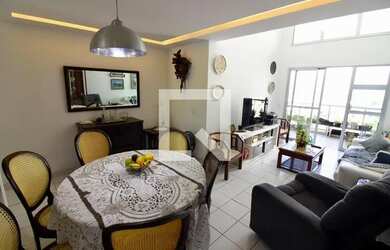 Imagem: O apartamento possui 3 Dormitórios, 3 Banheiros, 2 Vagas na