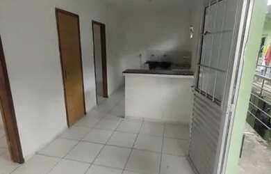 Imagem: O apartamento possui 2 Dormitórios, 1 Banheiro e está localizado