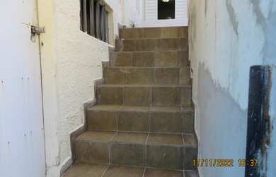 Imagem: A casa possui 1 Dormitório, 1 Banheiro e 50m² de Área e está