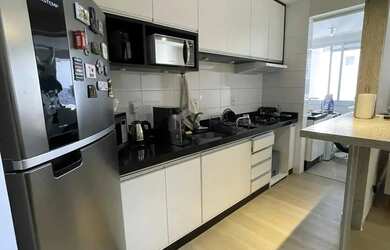 Imagem: O apartamento possui 3 Dormitórios, 2 Banheiros, 1 Vaga na