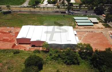 Imagem: O depósito possui 1029m² de Área e está localizado em Centro