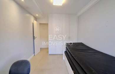 Imagem 9: Rua DESEMBARGADOR ALFREDO RUSSEL 03 QUARTOS 01 SUÍTE , 02 VAGAS, PORTARIA...