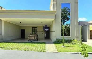 Imagem: A casa em condomínio possui 3 Dormitórios, 4 Banheiros, 4