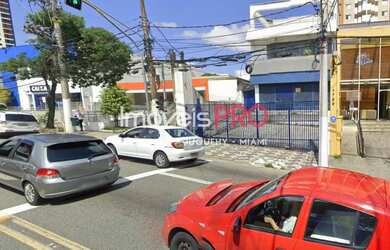 Imagem: O depósito possui 3 Vagas na garagem, 1.000m² de Área e