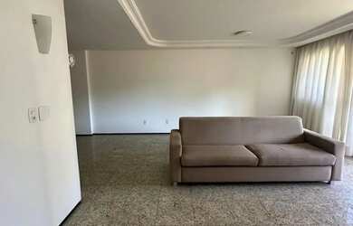 Imagem 4: Espaçoso Apartamento, 143 m2, 3 suites, perto da praia, lavabo em Ponta...