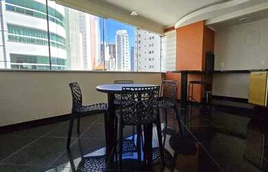 Imagem: O apartamento possui 3 Dormitórios, 2 Banheiros, 1 Vaga na