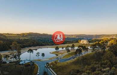 Imagem: O terreno possui 10m² de Área e está localizado em Gramado