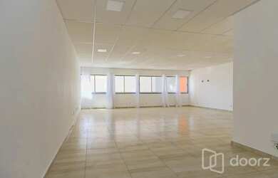 Imagem: O depósito possui 60m² de Área e está localizado em Bela