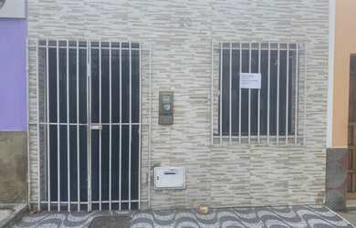 Imagem: A casa possui 2 Dormitórios, 2 Banheiros e está localizado