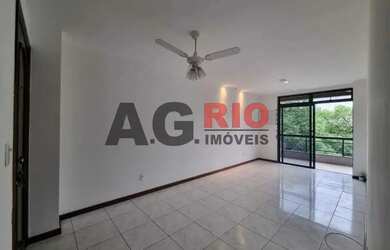 Imagem: O apartamento possui 2 Dormitórios, 3 Banheiros, 1 Vaga na