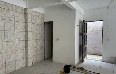 Imagem 9: ALUGA SE PONTO COMERCIAL. 80m² de Áreae1 Banheiro