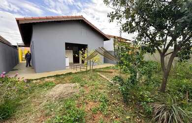 Imagem 3: Casa à Venda em Porangaba/SP 2 Dormitórios Terreno 250 m²