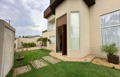 Imagem 4: Sobrado com 4 Quartos, Piscina e Churrasqueira na 407 Sul