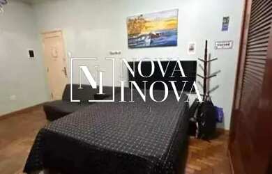 Imagem: O apartamento possui 1 Dormitório, 1 Banheiro, 28m² de Área