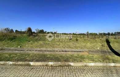 Imagem: O terreno possui 200m² de Área e está localizado em São