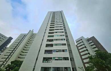 Imagem: O apartamento possui 4 Dormitórios, 4 Banheiros, 4 Vagas na