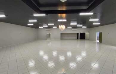 Imagem: O depósito possui 954m² de Área e está localizado em Ideal