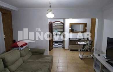 Imagem: A casa à venda possui 4 Dormitórios, 4 Banheiros, 4 Vagas