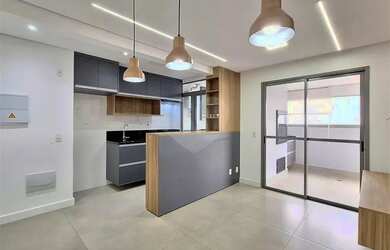 Imagem: O apartamento possui 2 Dormitórios, 2 Banheiros, 1 Vaga na