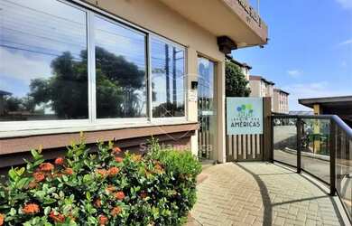 Imagem: O apartamento possui 3 Dormitórios, 1 Banheiro, 1 Vaga na garagem